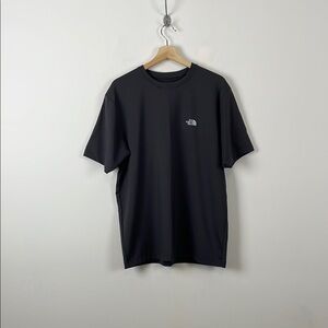 The North Face Men's L Adventure Scuba Short Sleeve Training Stretch T Shirt